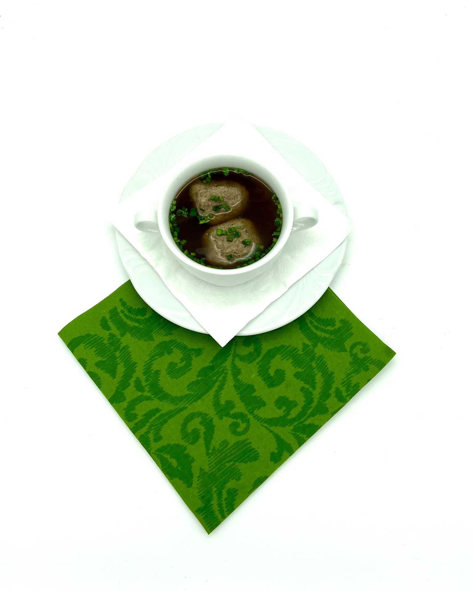 Rindsuppe mit Leberknödel - Gasthaus Prilisauer