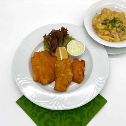 Gebackenes-Kabeljaufilet-mit-Erdaepfelsalat-06